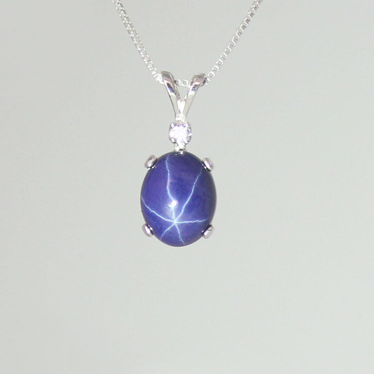 Lindy Cornflower Blue Star Sapphire Necklace 925 Sterling Silver / Oval-Shaped Pendant