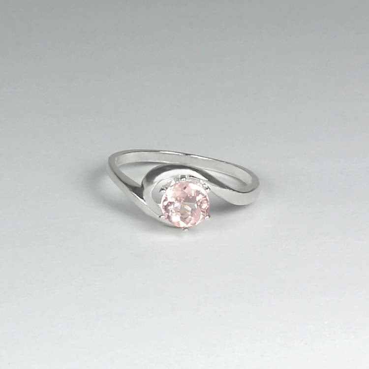 Natural Morganite Ring 925 Sterling Silver / Crescent-Style