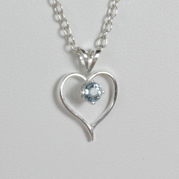 Natural Aquamarine Necklace 925 Sterling Silver / Heart-Shaped Pendant