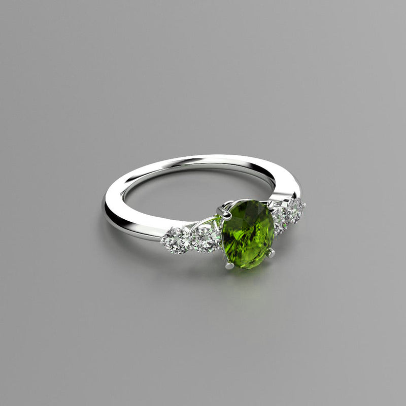 Natural Peridot Ring 925 Sterling Silver / Oval-Shaped Accented